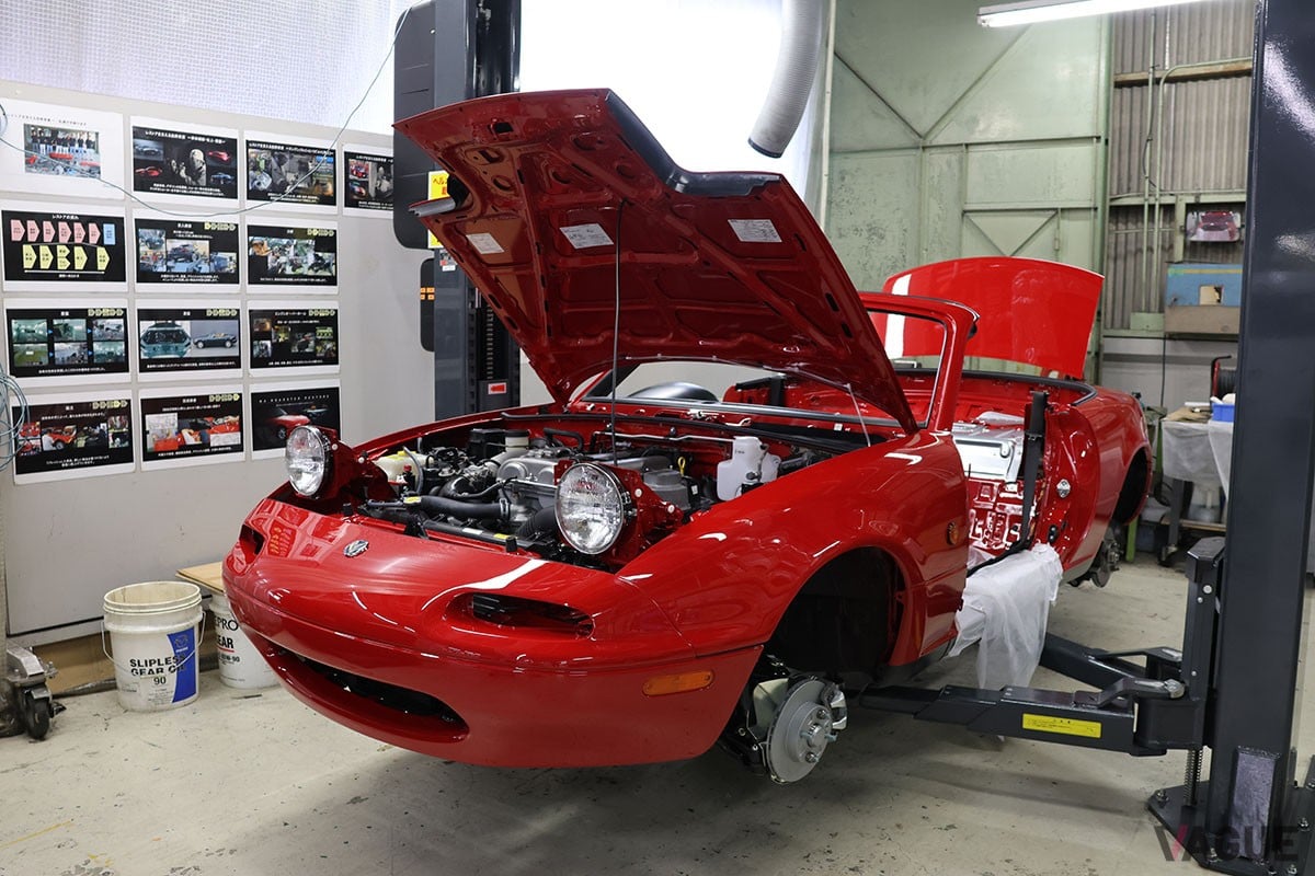 マツダE＆Tでの“クラシックマツダ”の作業風景