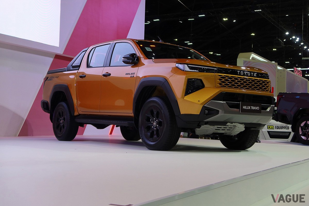 トヨタ新型「ハイラックス」のダブルキャブ