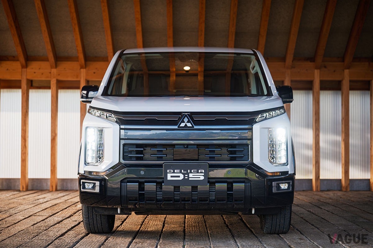 三菱「デリカD：5」