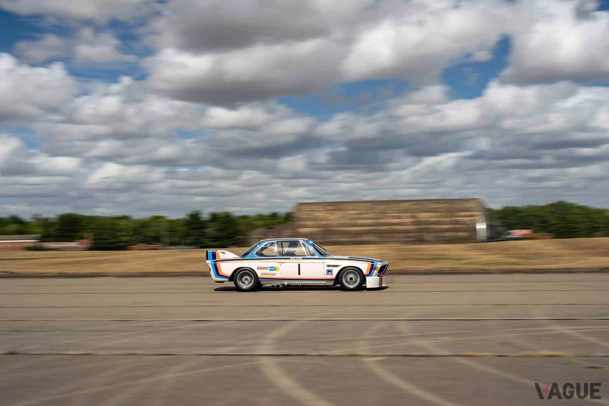 BMW M社の前身であるBMW Motorsport GmbHが初めて手がけたシャシーナンバー「E9/R1」の「3.0 CSL Werks」（C）ディラン・マイルズ