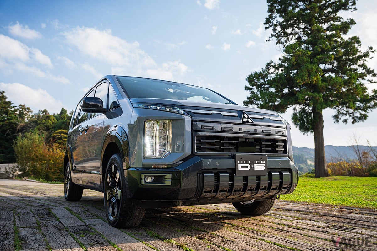 三菱「デリカD：5」