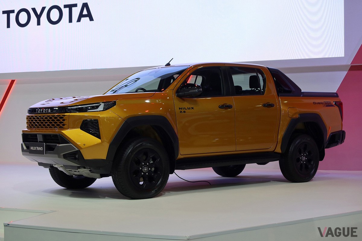 トヨタ新型「ハイラックス」のダブルキャブ