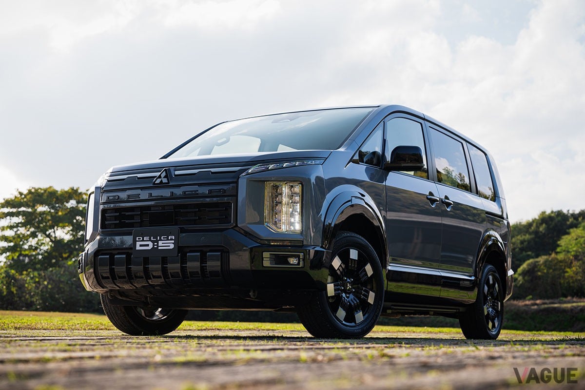 三菱「デリカD：5」