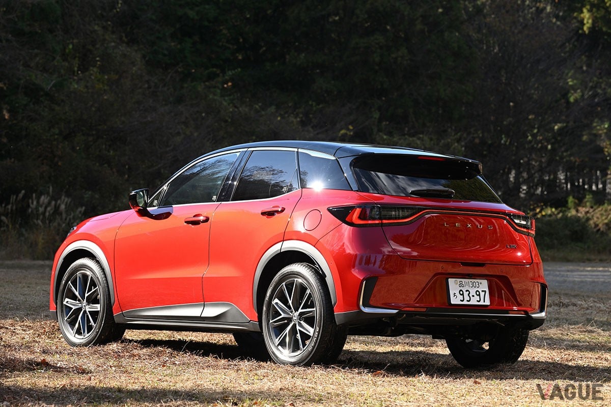 レクサス「LBX」の新グレード「アクティブ」