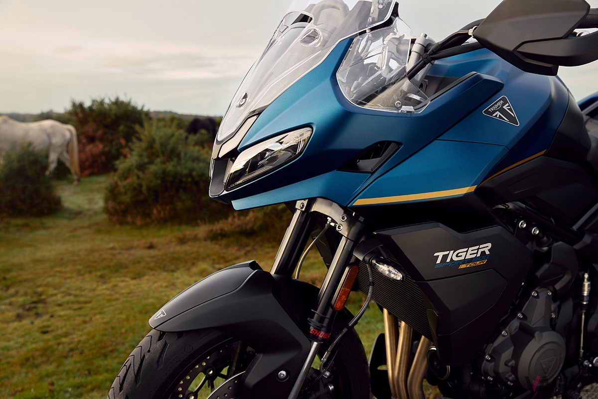 トライアンフ新型「タイガー スポーツ 800 ツアー」