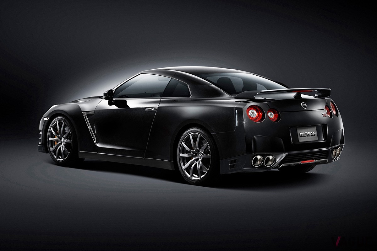 日産の“R35”型「GT-R」