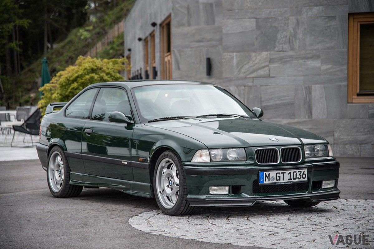 前期型をベースとするホモロゲーションモデル「M3 GT」は1994年に登場。生産台数は356台
