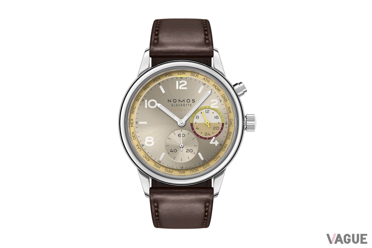 シリーズ初採用となるホーウィン社製のシェルコードバンのストラップ（レヴェリ－）