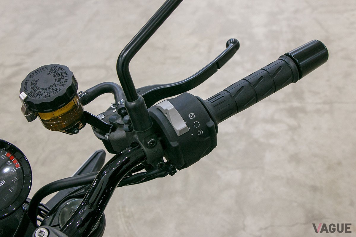 カワサキ新型「Z900RS ブラックボールエディション」