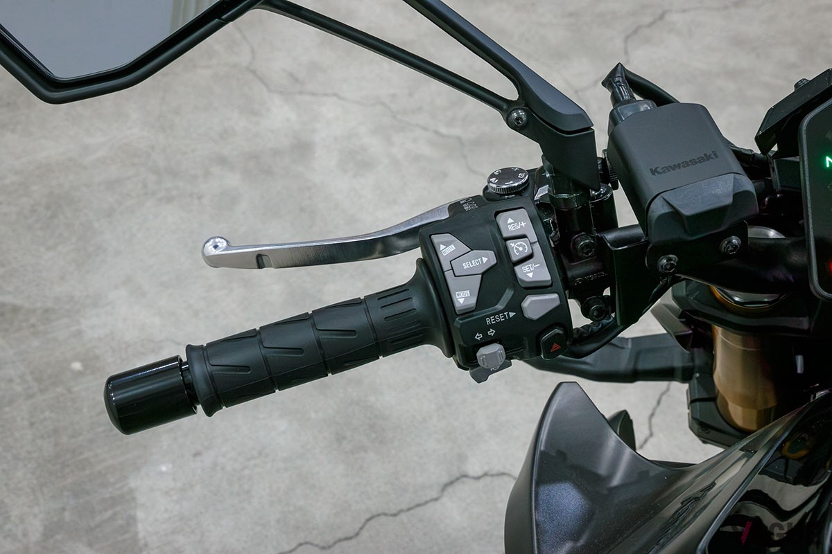 カワサキ新型「Z1100 SE」