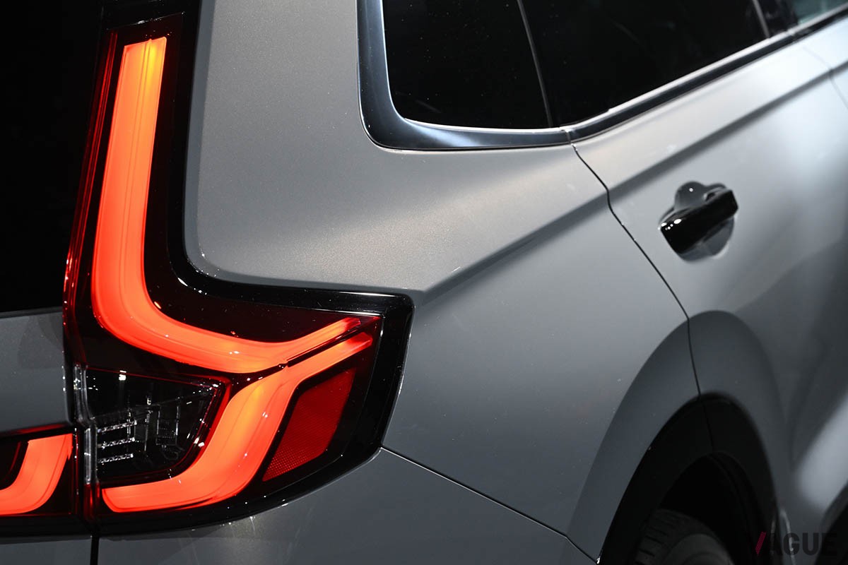 ホンダ「CR-V RSブラックエディション」