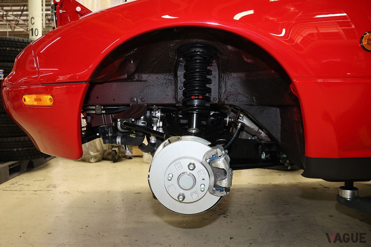 マツダE＆Tでの“クラシックマツダ”の作業風景