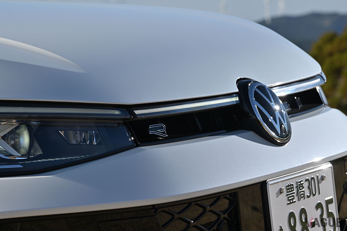 フォルクスワーゲン「パサート TDI 4モーション Rライン」