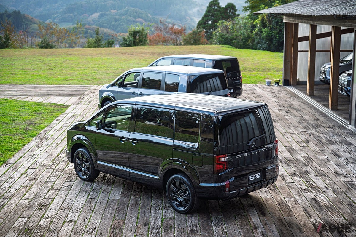 三菱「デリカD：5」