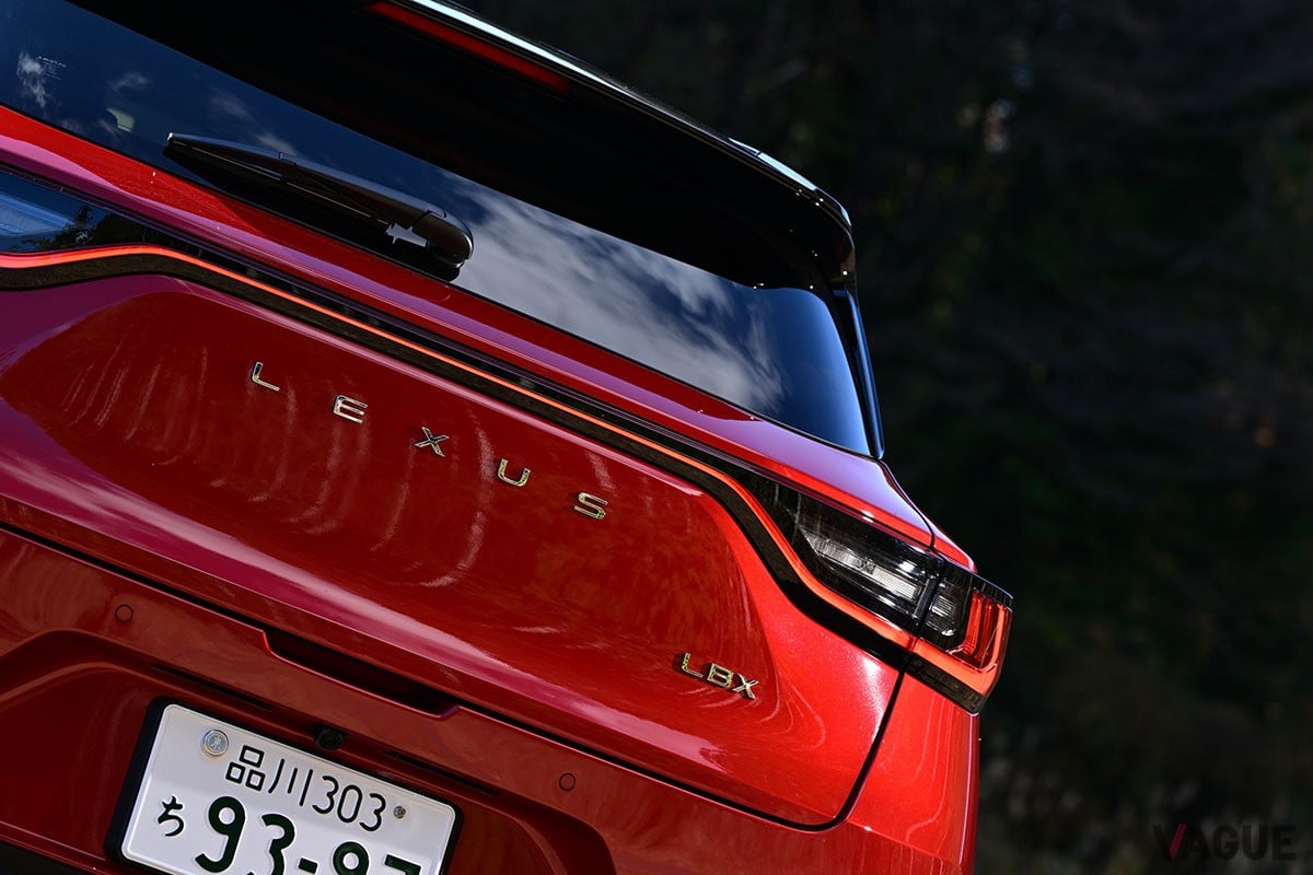 レクサス「LBX」の新グレード「アクティブ」