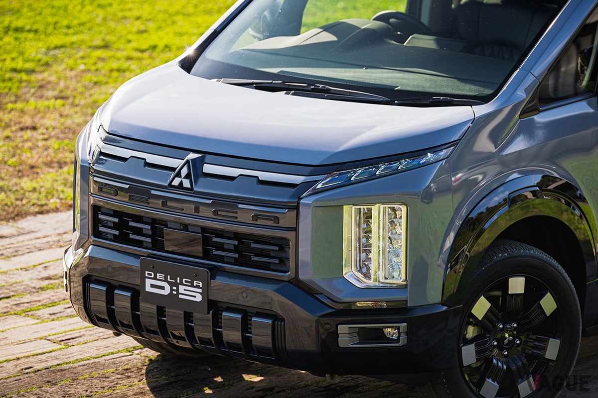 三菱「デリカD：5」