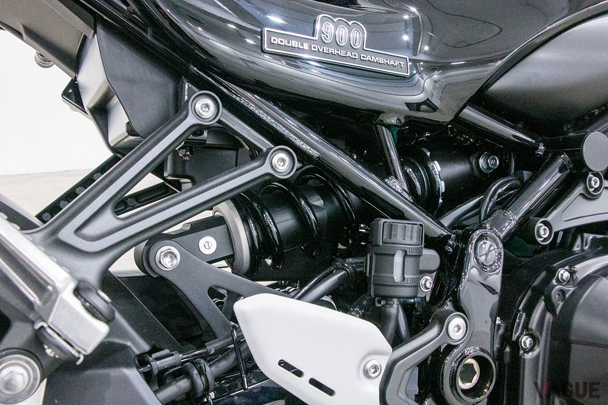 カワサキ新型「Z900RS ブラックボールエディション」