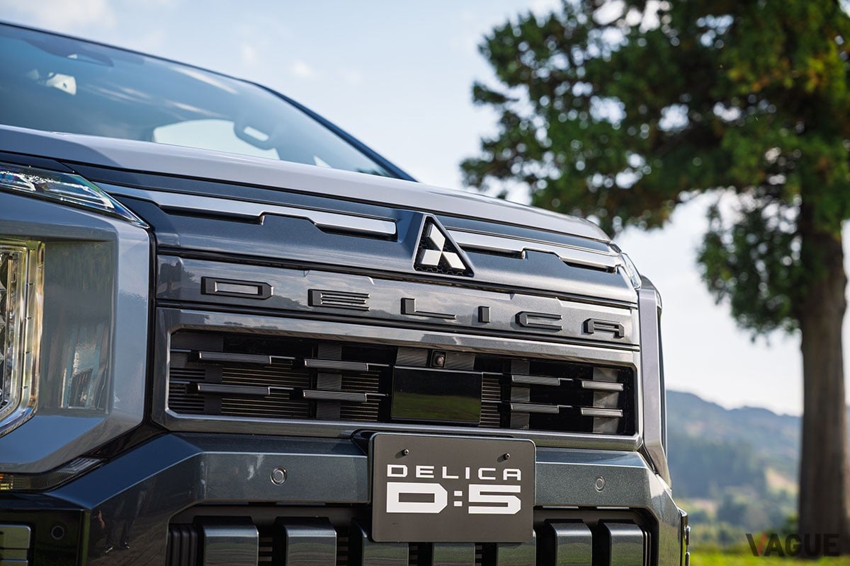 三菱「デリカD：5」