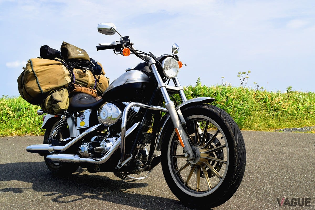 バイクはクルマより積載量が限られるため、持っていく道具の取捨選択がポイント