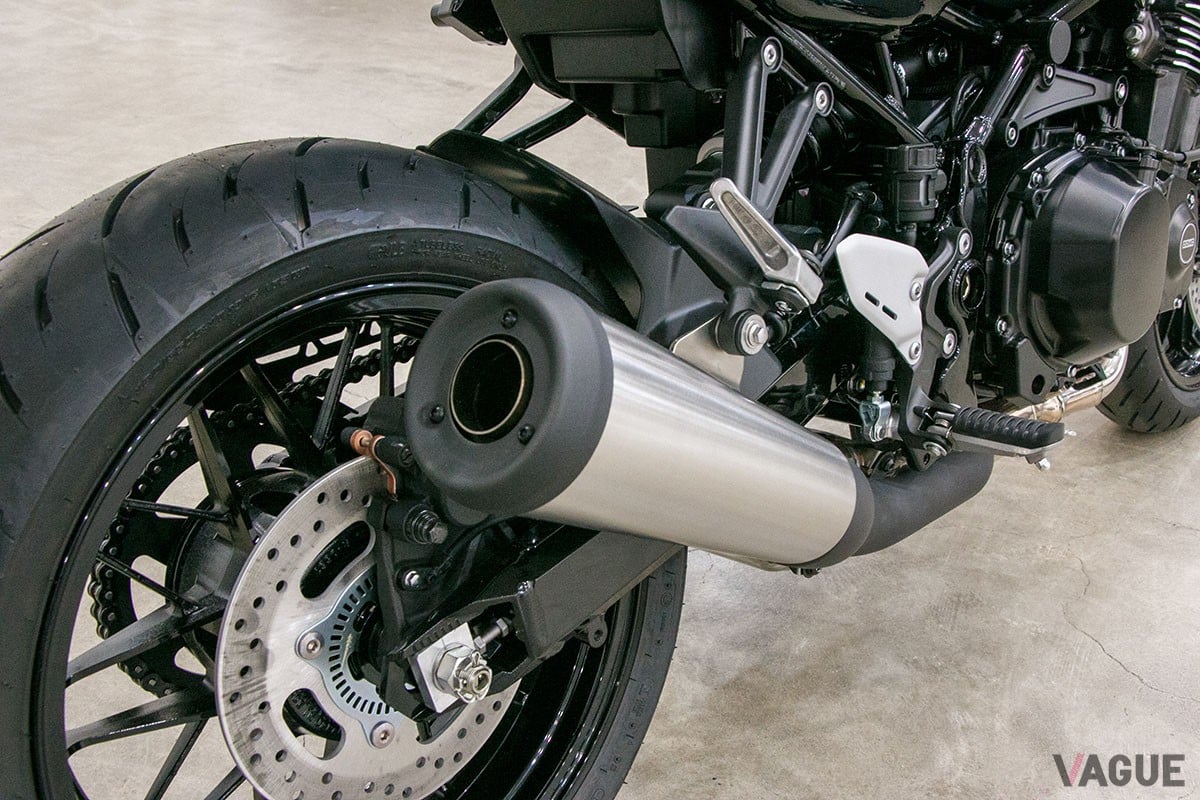 カワサキ新型「Z900RS ブラックボールエディション」