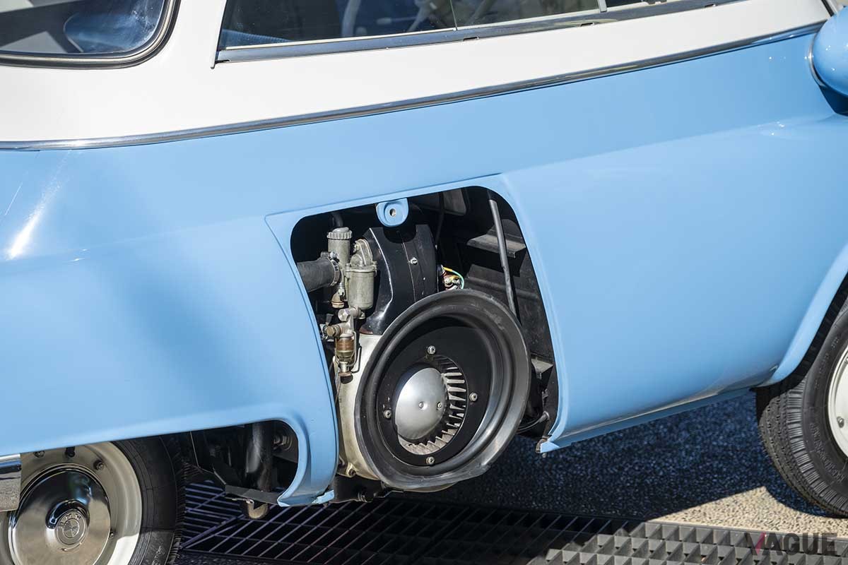 オークションに出品、落札された1957年式BMW「イセッタ300」Robin Adams(c)2025 Courtesy of RM Sotheby's