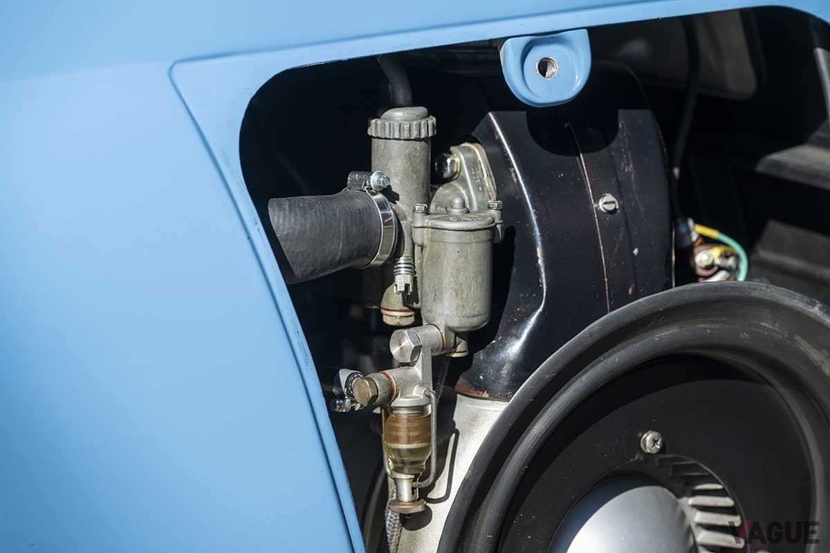 オークションに出品、落札された1957年式BMW「イセッタ300」Robin Adams(c)2025 Courtesy of RM Sotheby's
