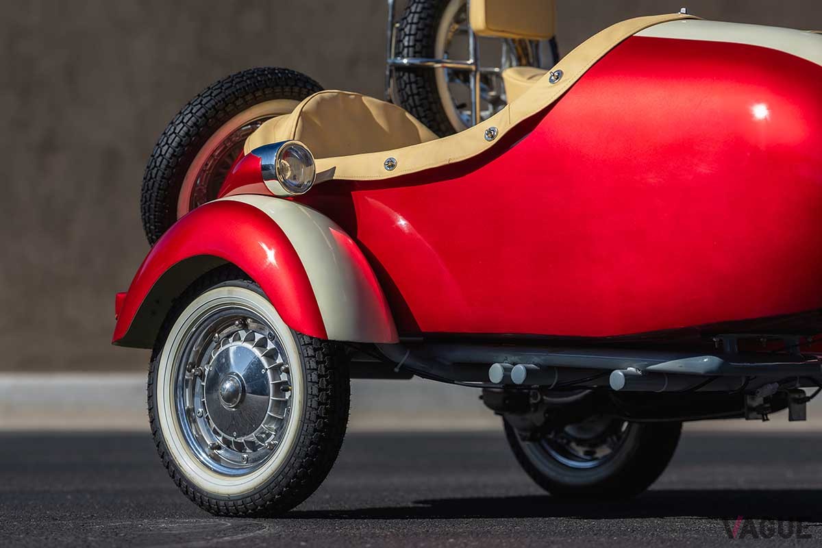 オークションに出品予定の1966年式ピアッジオ「ベスパ150スーパー サイドカー」Patrick Ernzen(c)2025 Courtesy of RM Sotheby's