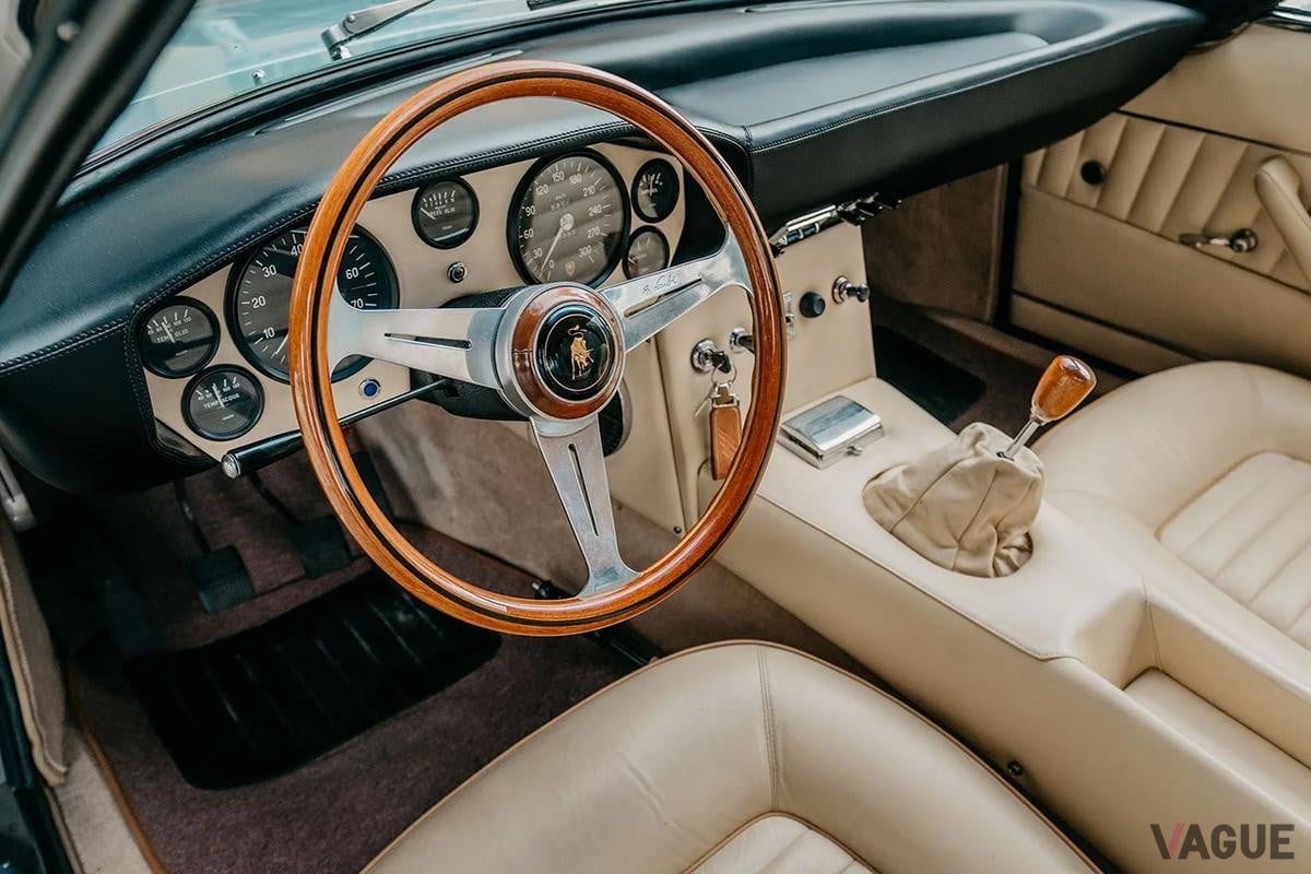 オークションで落札された1969年式ランボルギーニ「イスレロ」(c)BROAD ARROW Auctions
