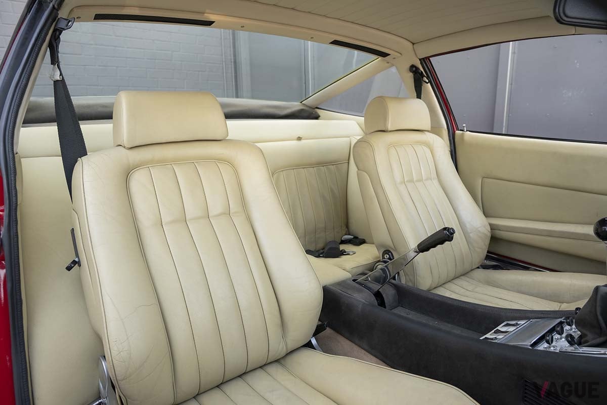 オークションに出品され、約2631万円で落札された1972年式フェラーリ「365GTC／4」Robin Adams(c)2025 Courtesy of RM Sotheby's