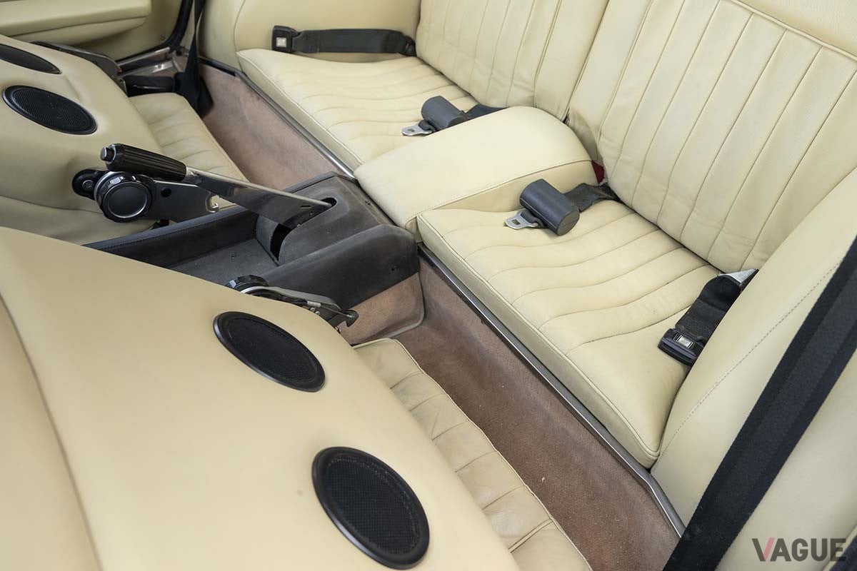 オークションに出品され、約2631万円で落札された1972年式フェラーリ「365GTC／4」Robin Adams(c)2025 Courtesy of RM Sotheby's