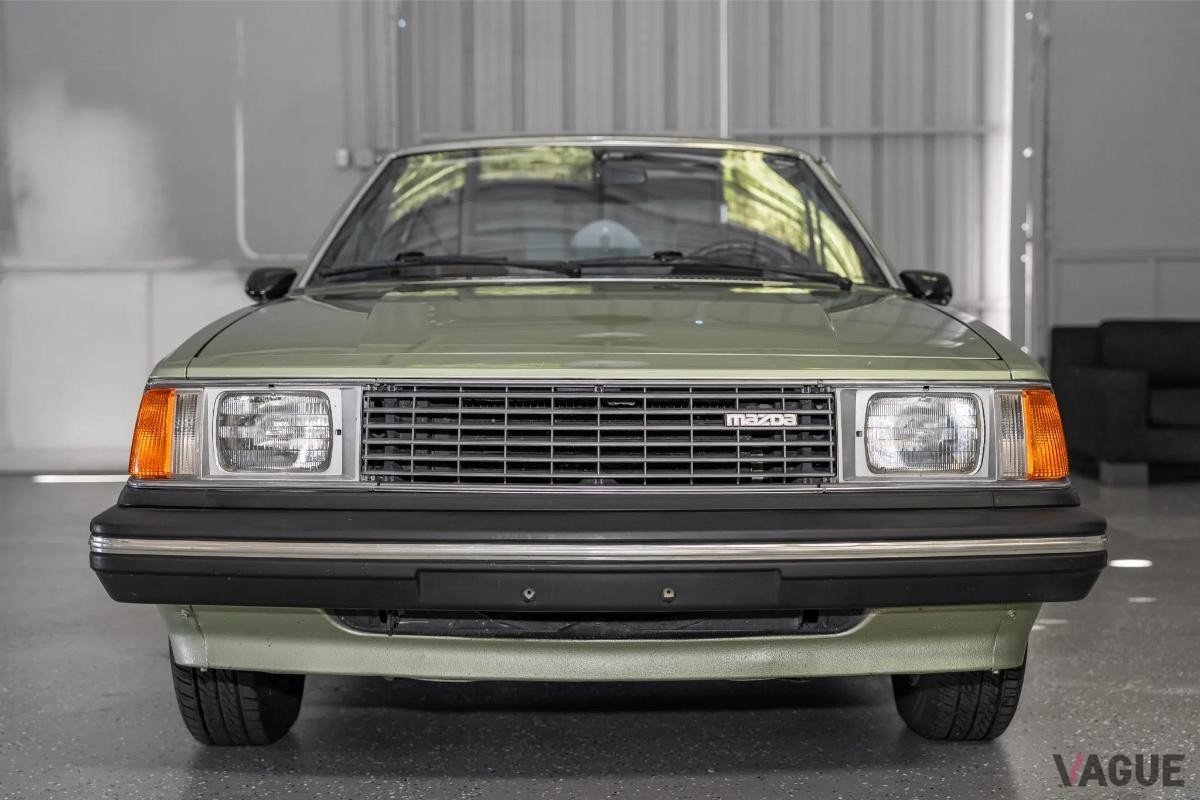 米国オークションに出品、落札された1982年式マツダ「626クーペ」