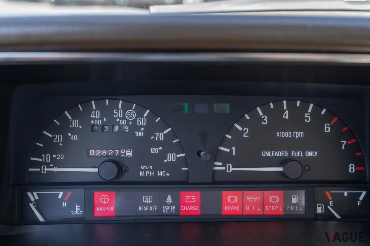 米国オークションに出品、落札された1982年式マツダ「626クーペ」