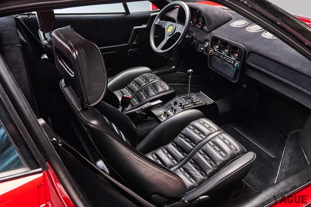 オークションに出品される予定の1985年式フェラーリ「288GTO」Paolo Carlini(c)2025 Courtesy of RM Sotheby's
