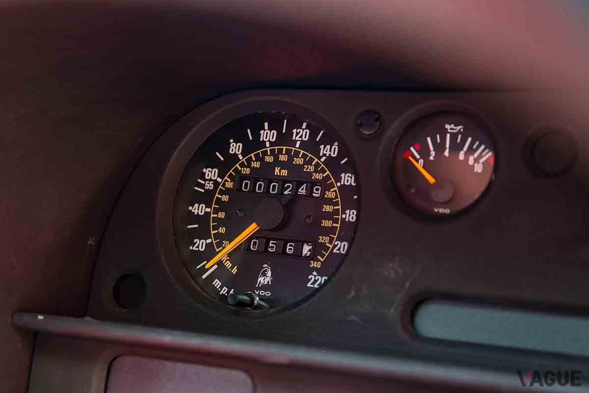 オークションに出品され落札された1993年式ランボルギーニ「ディアブロ」Tom Gidden(c)2025 Courtesy of RM Sotheby's