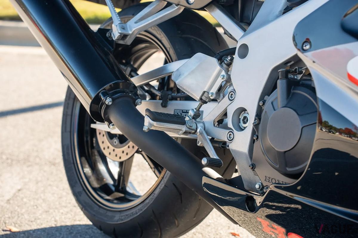 米国オンラインオークションに登場、落札された1993年式ホンダ「CBR900RR」(c)Bring a Trailer