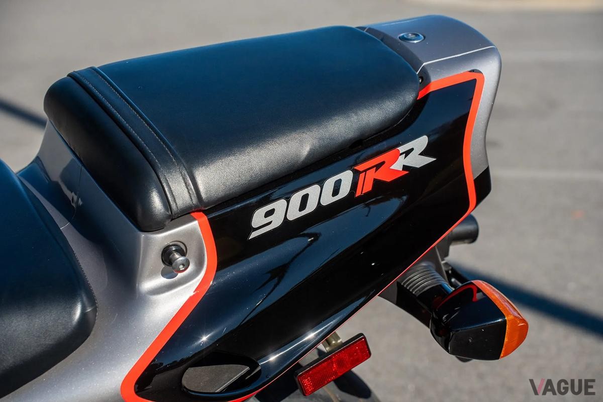 米国オンラインオークションに登場、落札された1993年式ホンダ「CBR900RR」(c)Bring a Trailer