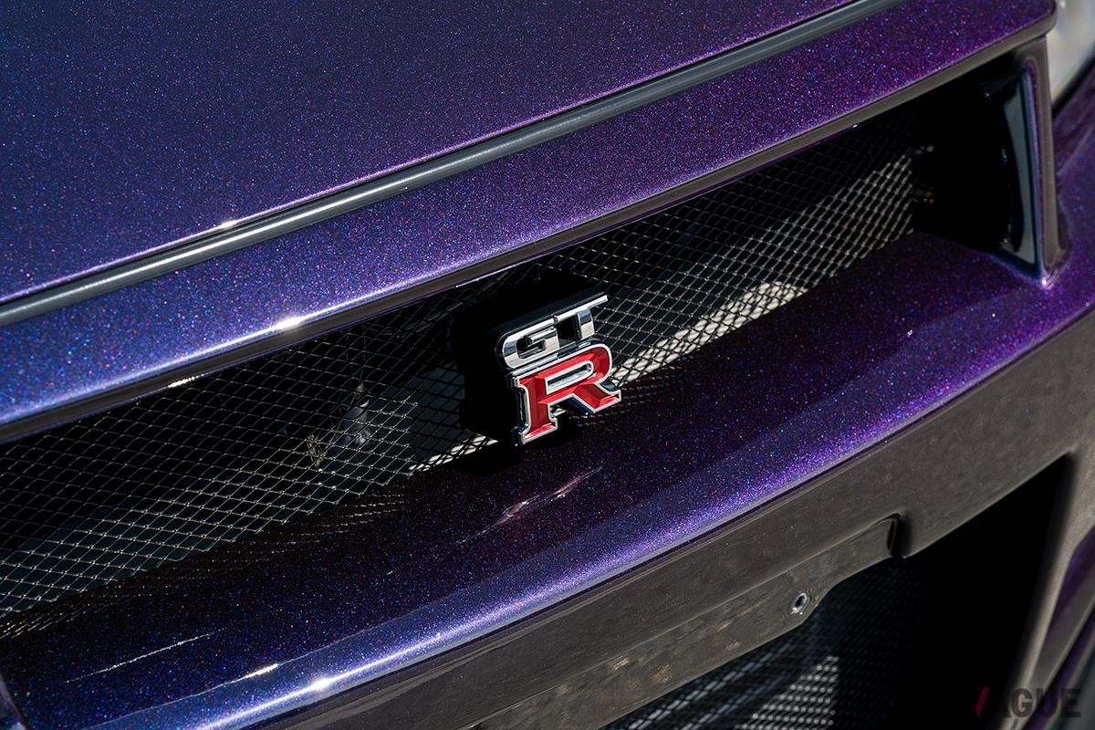米国オンラインオークションに出品された1999年式日産「スカイラインGT-R Vスペック ミッドナイトパープルII」