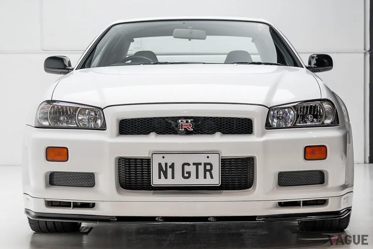 海外オークションに登場した1999年式日産「スカイラインGT-R VスペックN1」