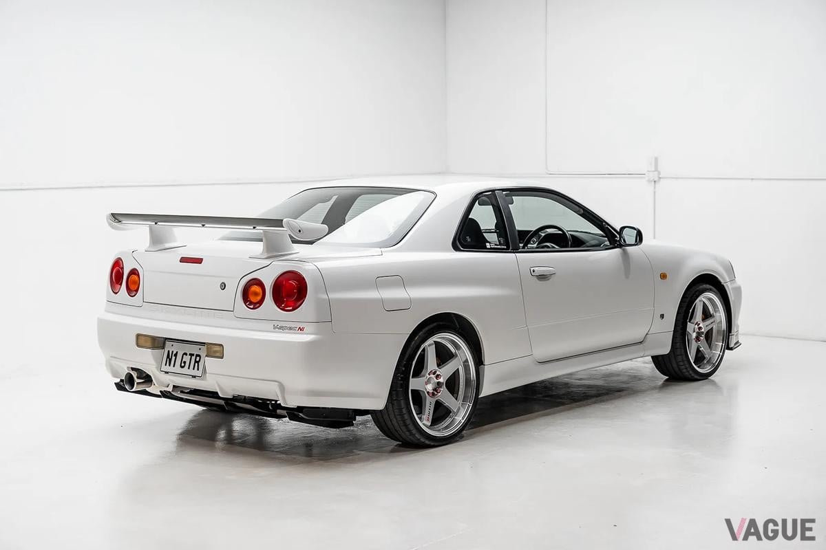 海外オークションに登場した1999年式日産「スカイラインGT-R VスペックN1」