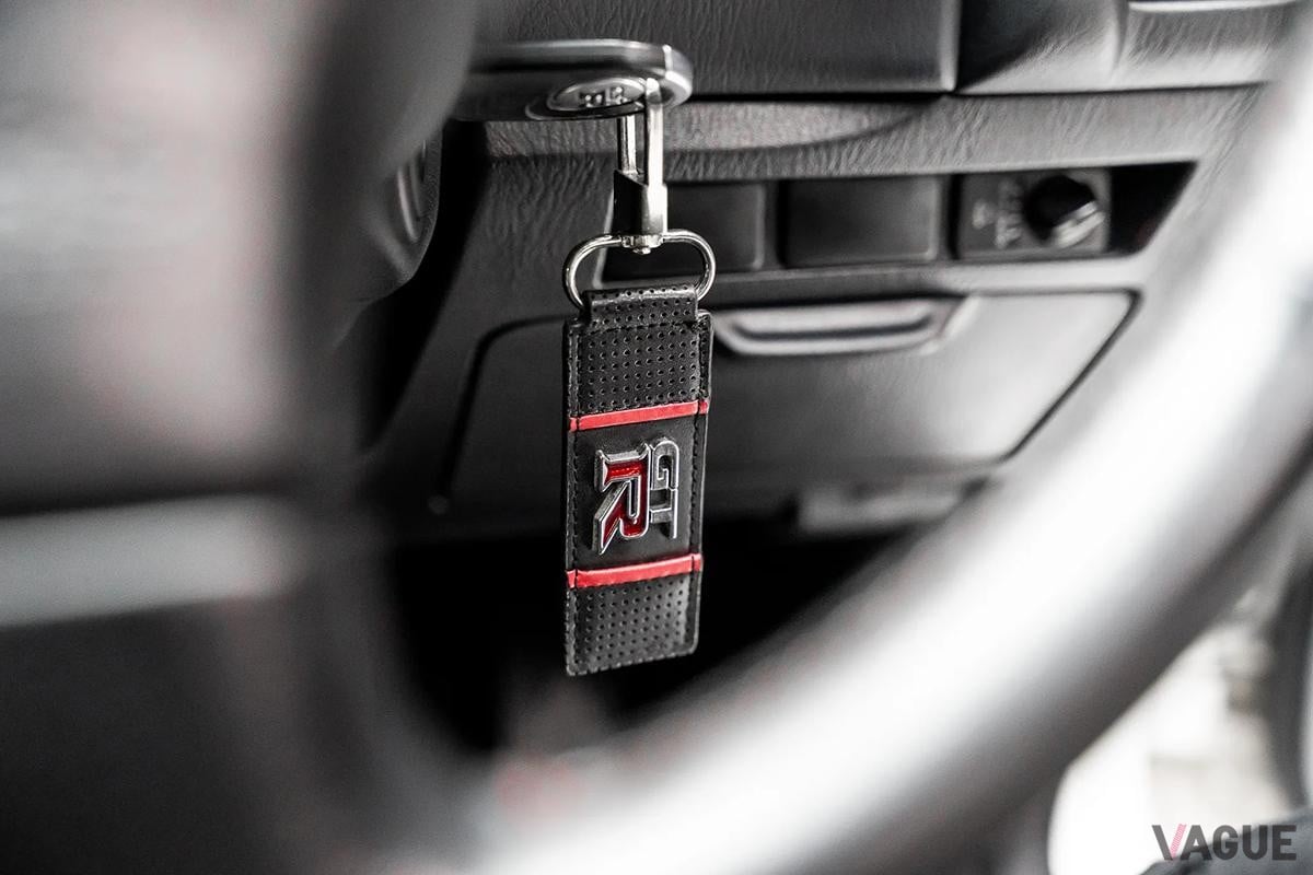 海外オークションに登場した1999年式日産「スカイラインGT-R VスペックN1」