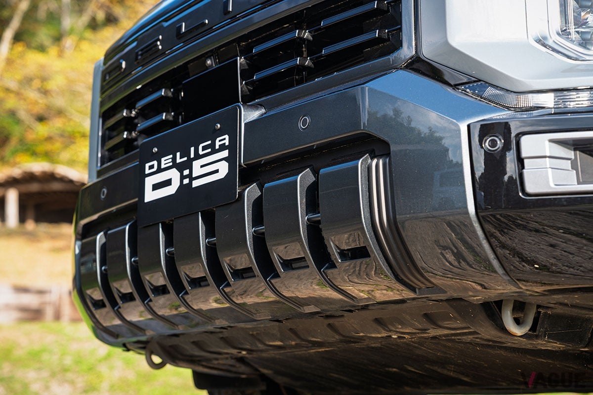 三菱「デリカD：5」