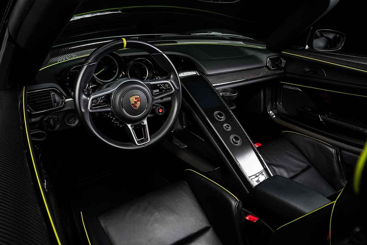 オークションに出品予定の2015年式ポルシェ「918“ヴァイザッハ”スパイダー」Abdulla Jaafari(c)Courtesy of RM Sotheby's