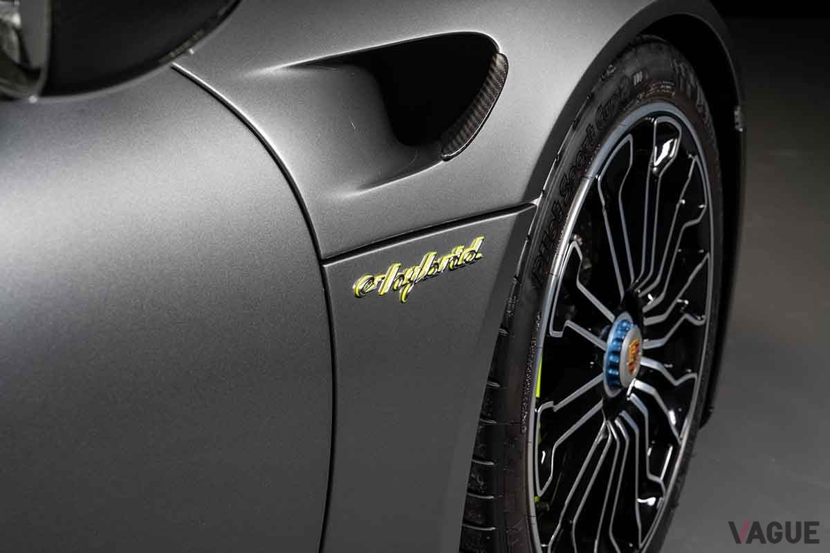 オークションに出品予定の2015年式ポルシェ「918“ヴァイザッハ”スパイダー」Abdulla Jaafari(c)Courtesy of RM Sotheby's