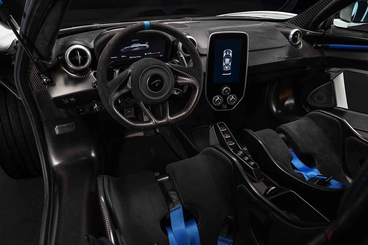 オークションに出品される予定の2019年式マクラーレン「セナ」Abdulla Jaafari(c)2025 Courtesy of RM Sotheby's