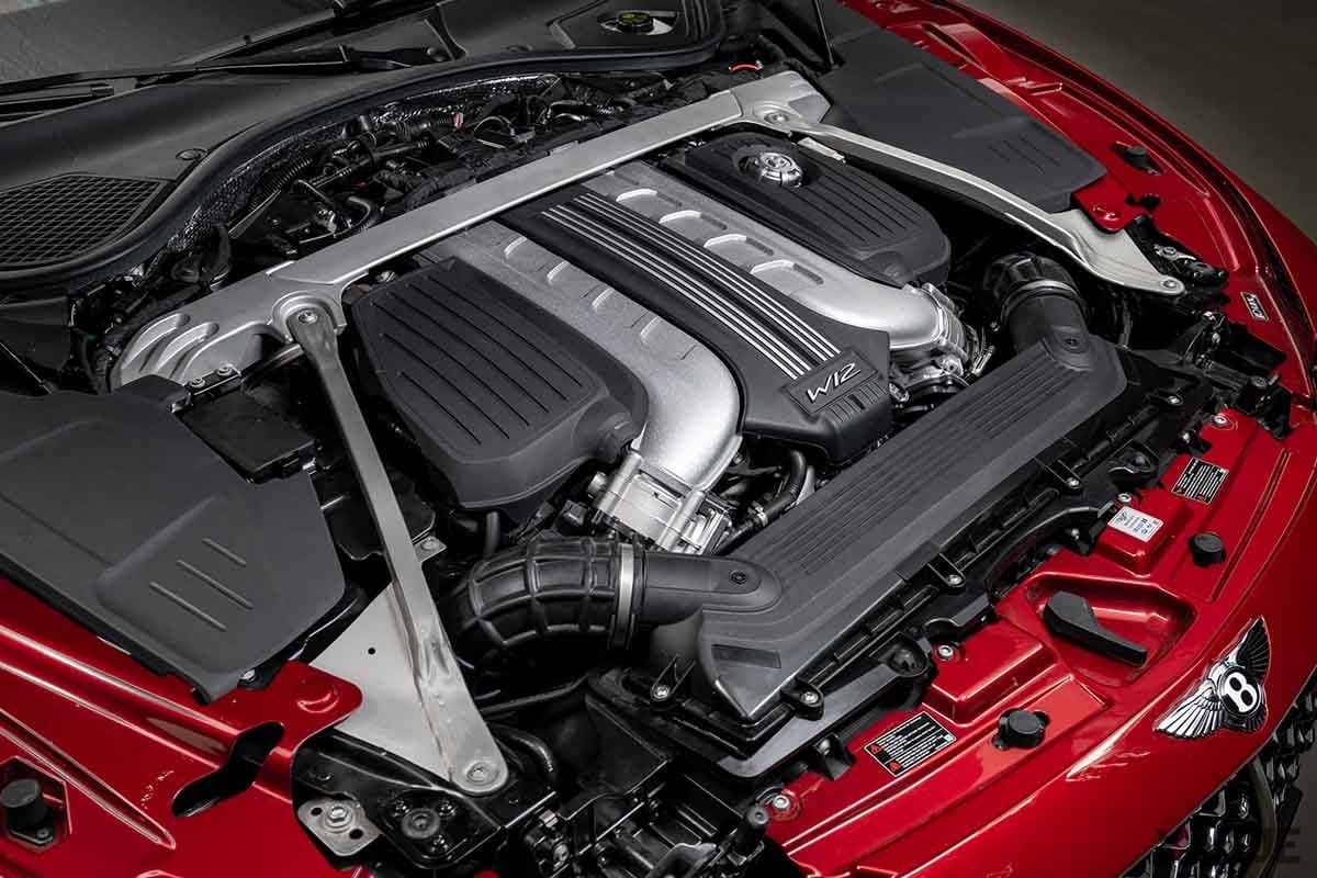 オークションに出品される予定の2021年式ベントレー「バカラル」Willem Verstraten(c)2025 Courtesy of RM Sotheby's