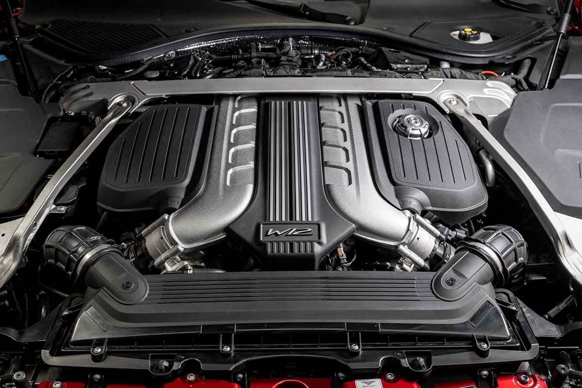 オークションに出品される予定の2021年式ベントレー「バカラル」Willem Verstraten(c)2025 Courtesy of RM Sotheby's