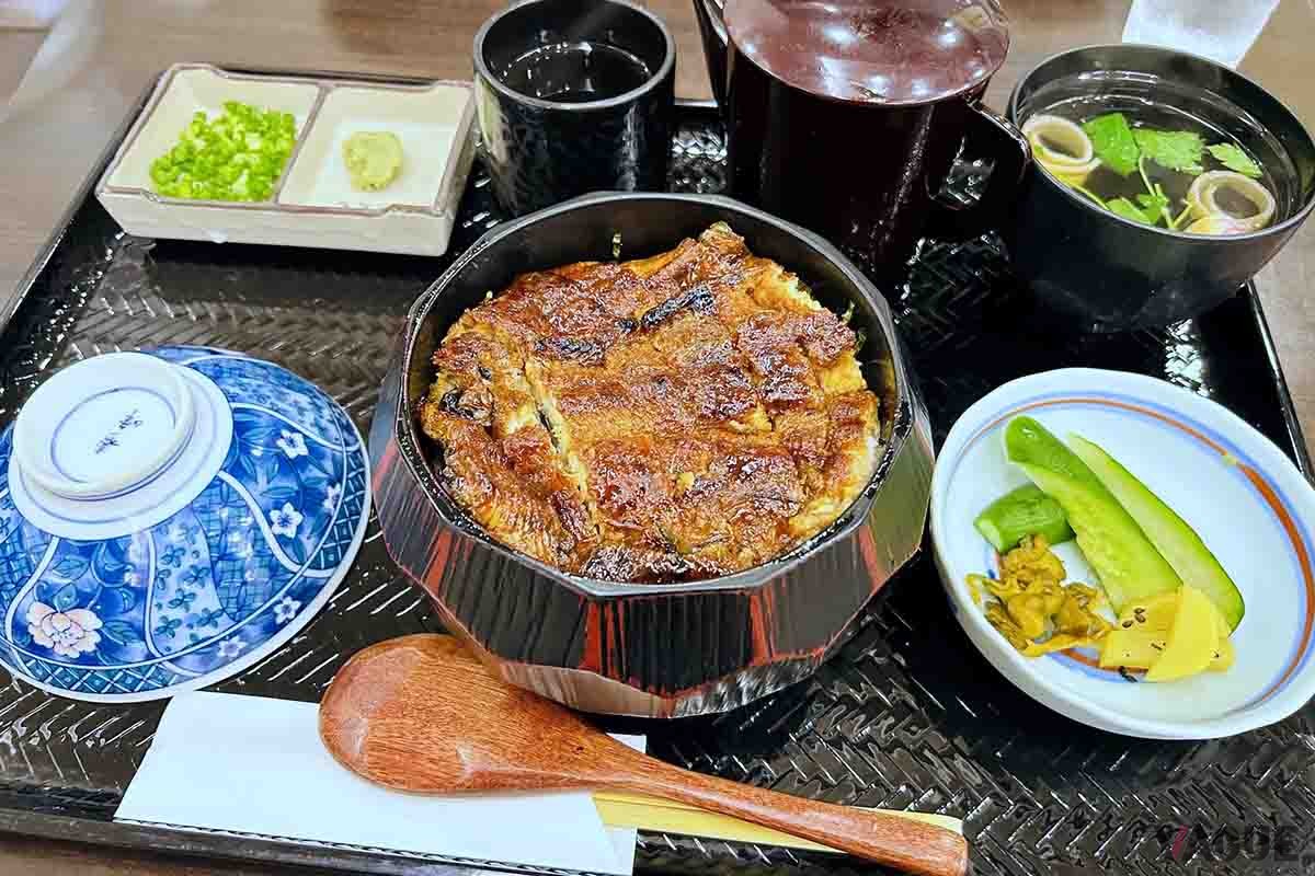 名古屋名物「ひつまぶし」