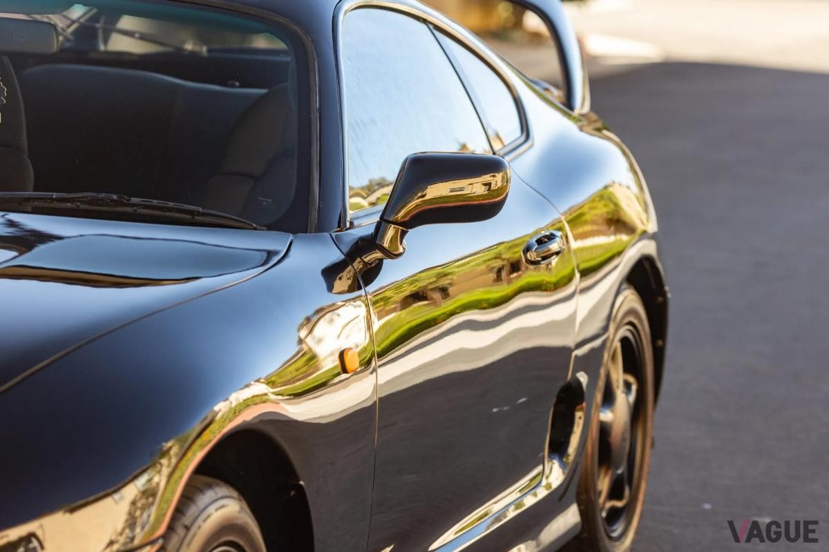 オークションに出品された1993年式トヨタ「スープラ RZ」