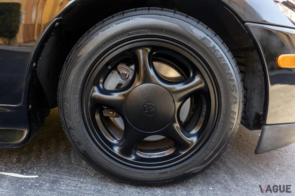 オークションに出品された1993年式トヨタ「スープラ RZ」