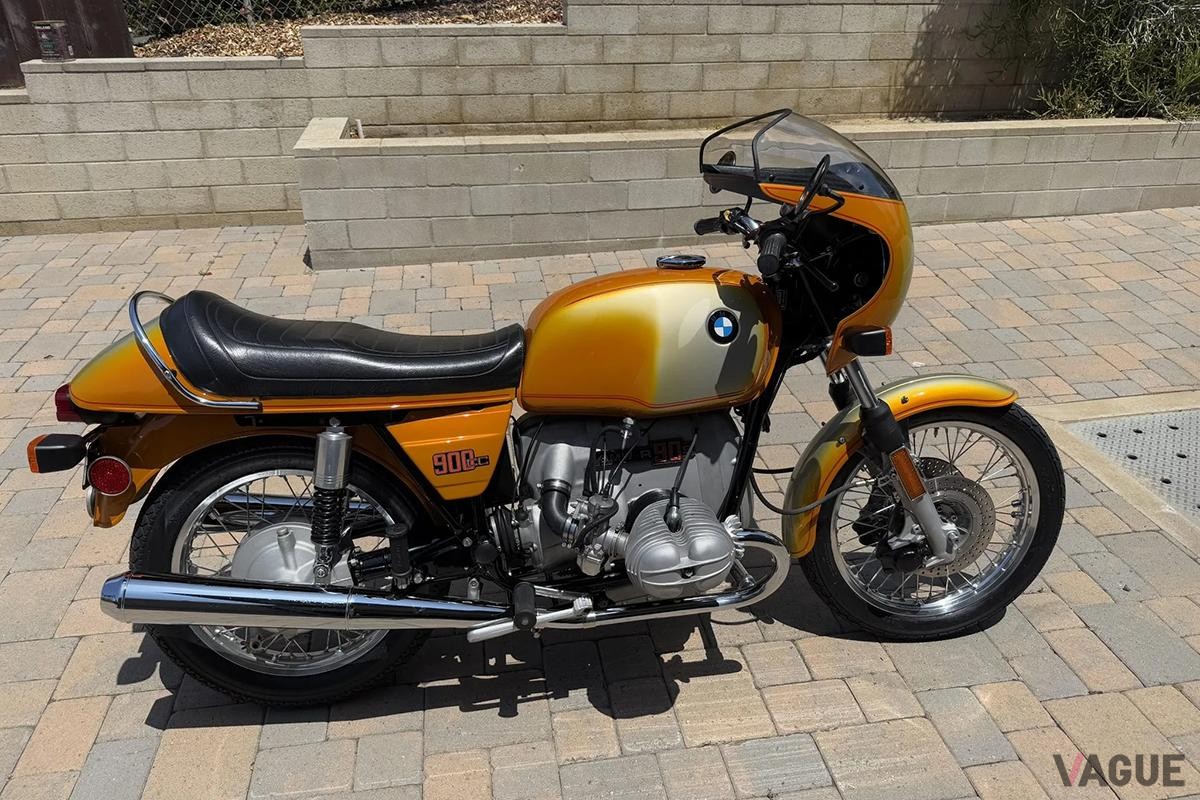 米国オークションに登場、落札された1976年式BMW「R90S」
